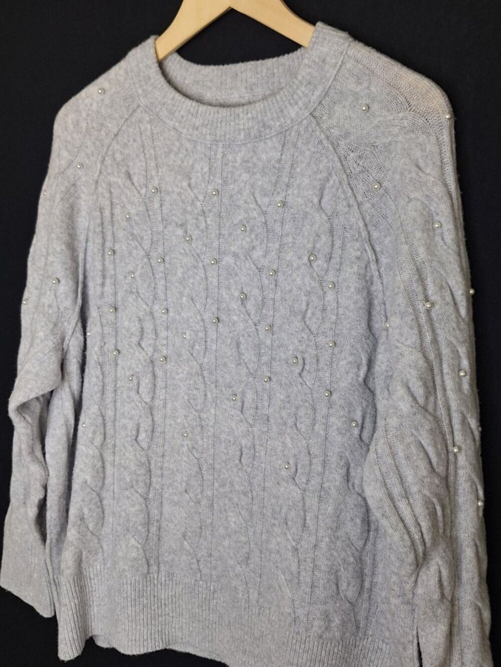 π Aerie Knit Oversized Soft Stretch Pearl Detail Sweater Size M/L Comfy Preppy - Picture 2 of 8